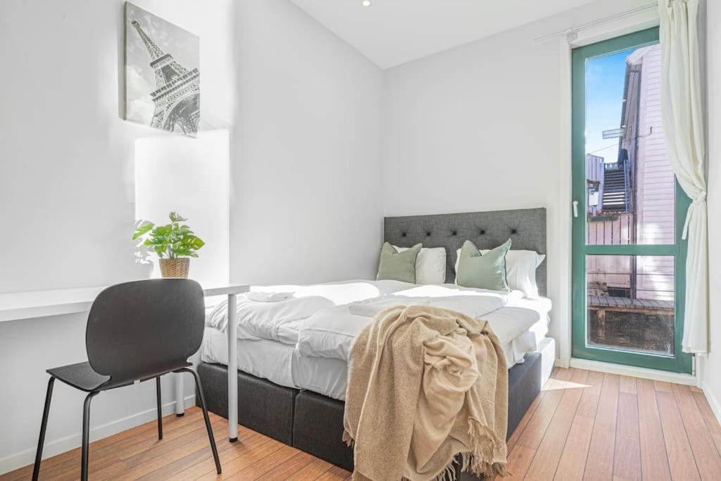Ocean-View Haven: Take A Swim From Your Window! Bergen Exterior foto
